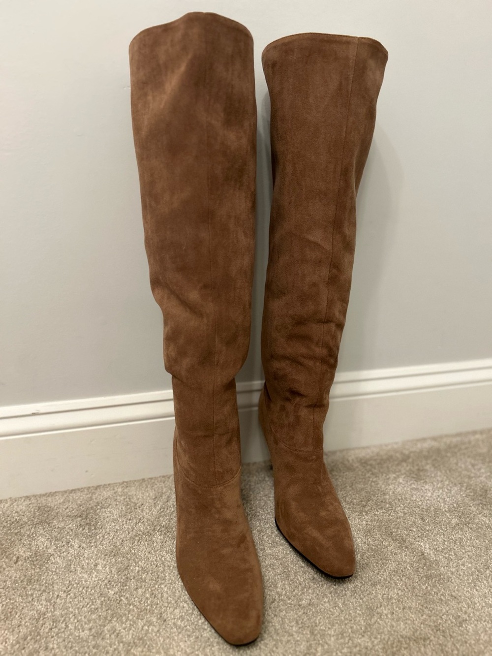 Torgeis New York "Donatella" Tan/Light Brown Pull-On Knee Boots - Size 10